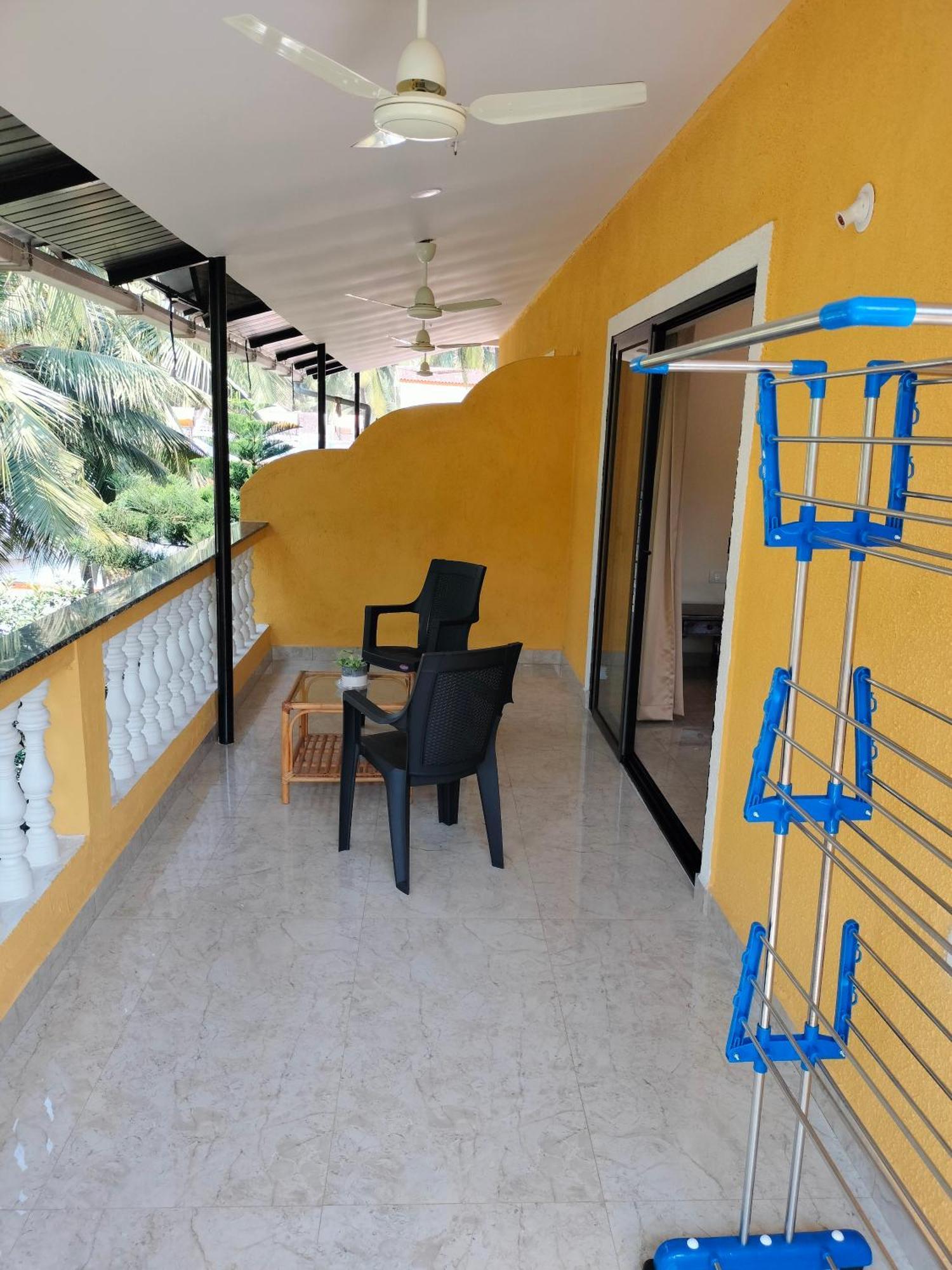 Primavera Holiday Homes-Family Run Goan Guest House カンドリム エクステリア 写真