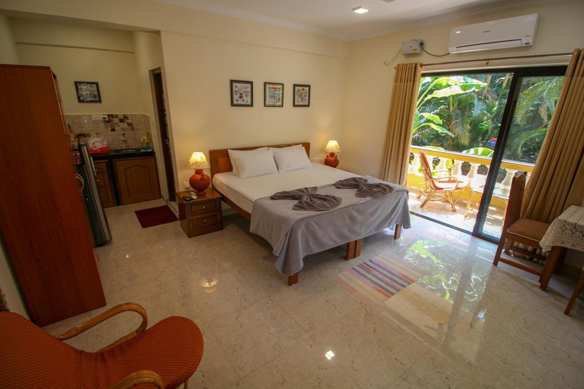Primavera Holiday Homes-Family Run Goan Guest House カンドリム エクステリア 写真